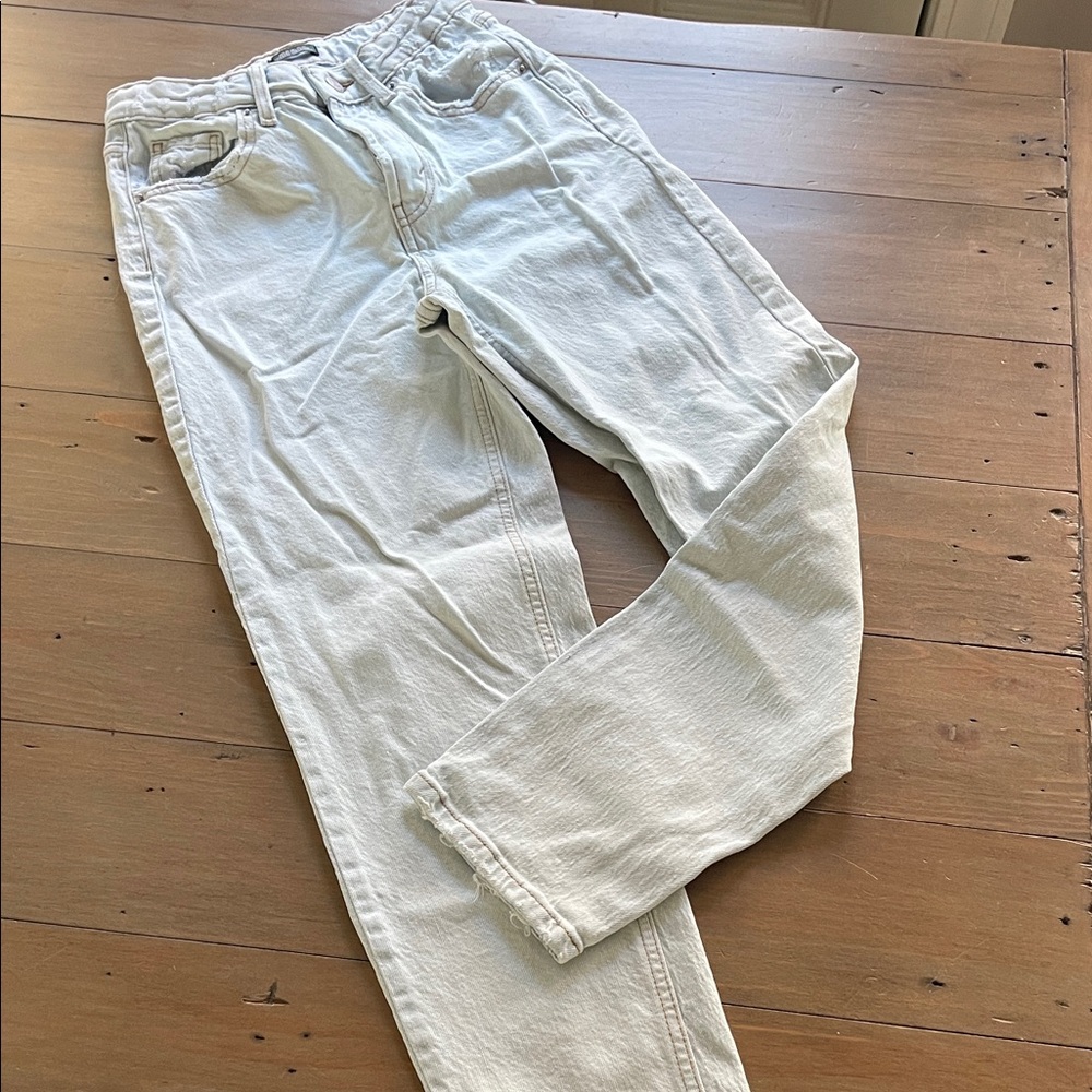 Women's Light Gray Jeans